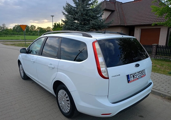 Ford Focus cena 15900 przebieg: 180000, rok produkcji 2010 z Otwock małe 92